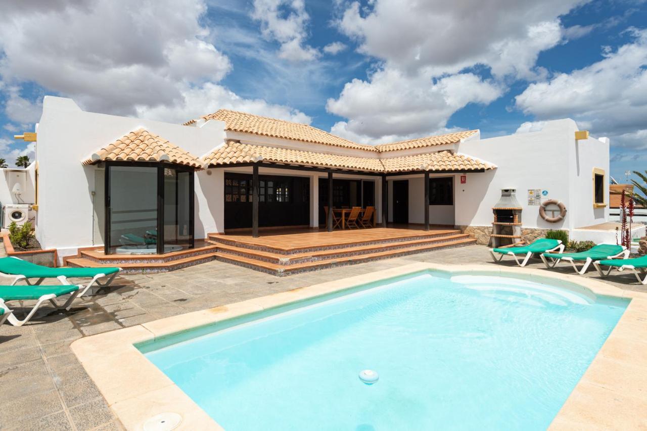 Homeforguest Villa Lobos Con Piscina Privadaカレタ・デ・フステ エクステリア 写真